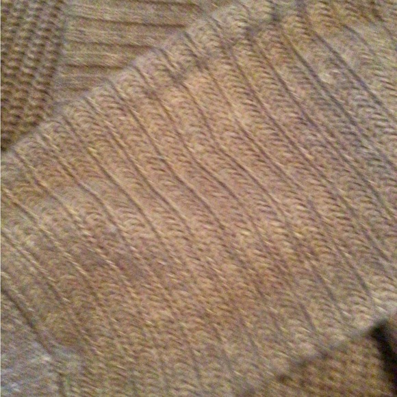 FINAL ! UO heathered Rose cocoon sweater *read - Picture 10 of 13